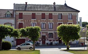 Hotel Du Grand Monarque